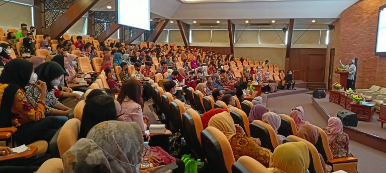 Cari Solusi Krisis Pangan, UWKS Adakan Semnas Libatkan Semua Stakeholder