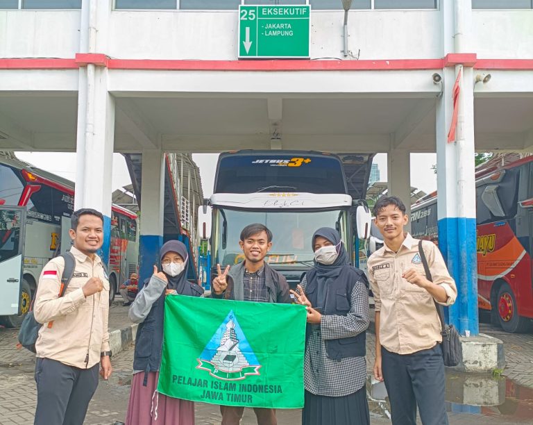 Peduli Korban Gempa Cianjur, PW PII Jatim Terjunkan Relawan Pendidikan