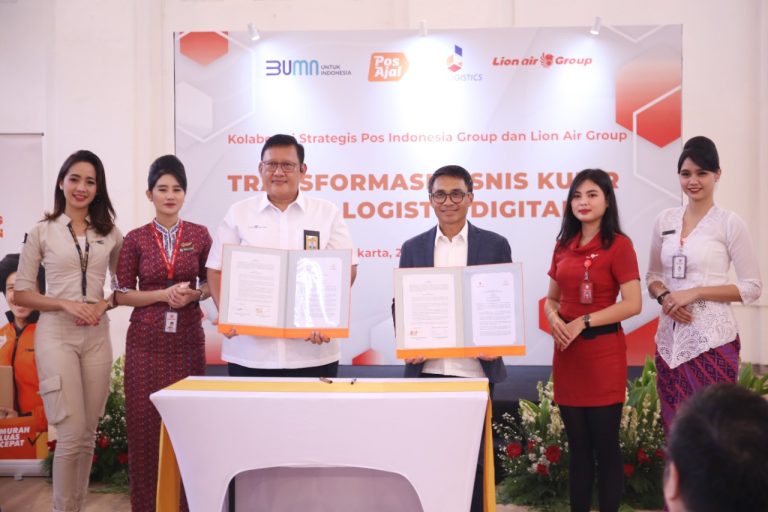 Pos Indonesia Gandeng Lion Air Luncurkan Ekosistem Direct Trading Guna Bantu UMKM