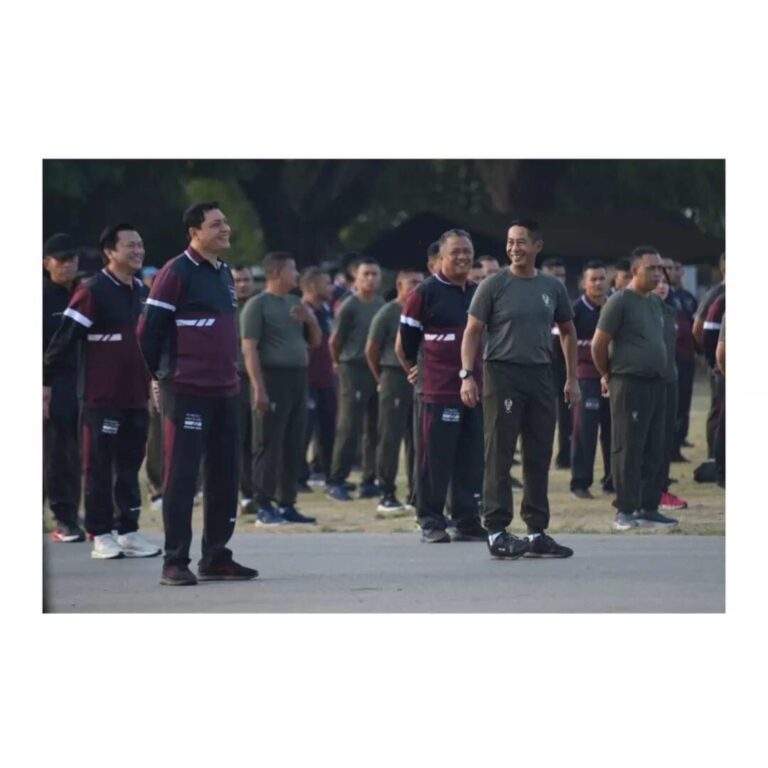 Pangdam Iskandar Muda dan Kapolda Kompak Olahraga dan Halal Bihalal Bersama di Lapangan Blang Padang