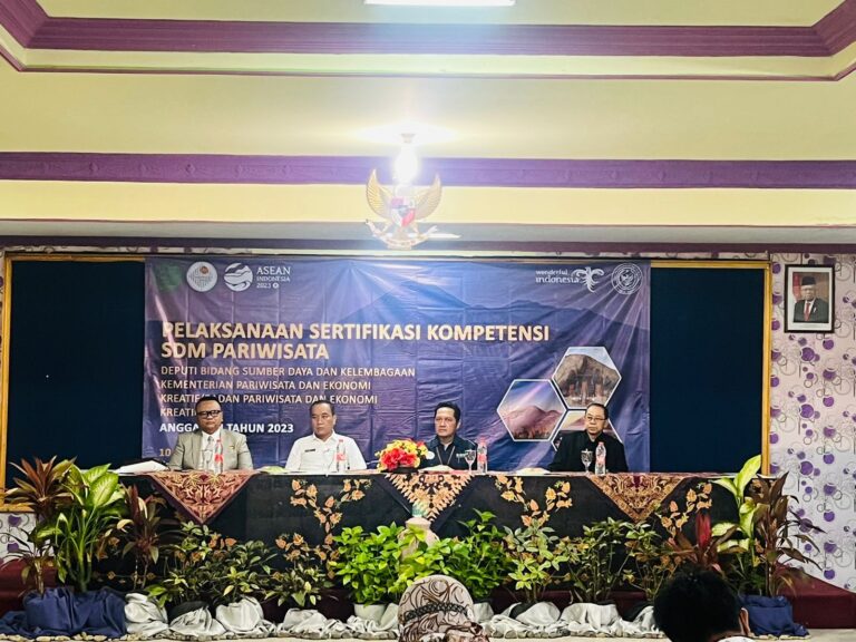 Dorong Peningkatan Kualitas, Maestro Indonesia Beserta HPI Jatim, Dinas Pariwisata Sampang dan ASPRIM Adakan Sertifikasi SDM Pariwisata