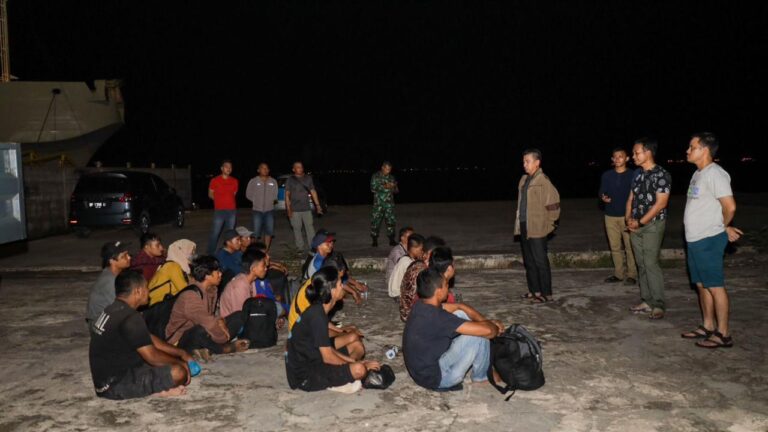 TNI AL Gagalkan Dua Upaya Pengiriman TKI Ilegal ke Malaysia