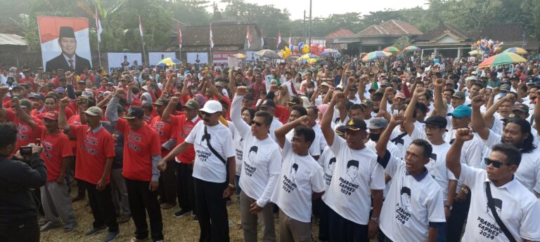Diluar Dugaan, Ribuan Simpatisan Jokowi Ponorogo Deklarasikan Dukung Prabowo di Pilpres 2024