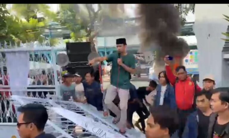 Polisi Tetapkan Tersangka Perusak Aset Disdik, Kuasa Hukum: Diduga Ada Oknum Anggota DPRD Pelakunya