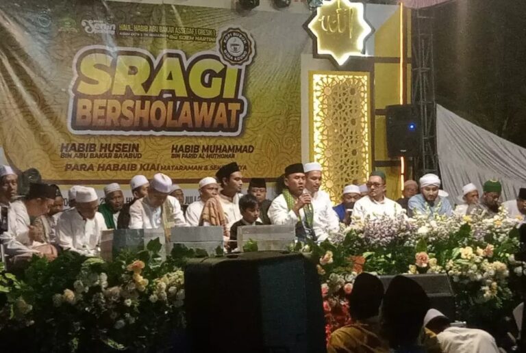 Hadiri Sragi Bersholawat, Danrem 081/DSJ: Pangkat dan Jabatan Hanya Titipan!