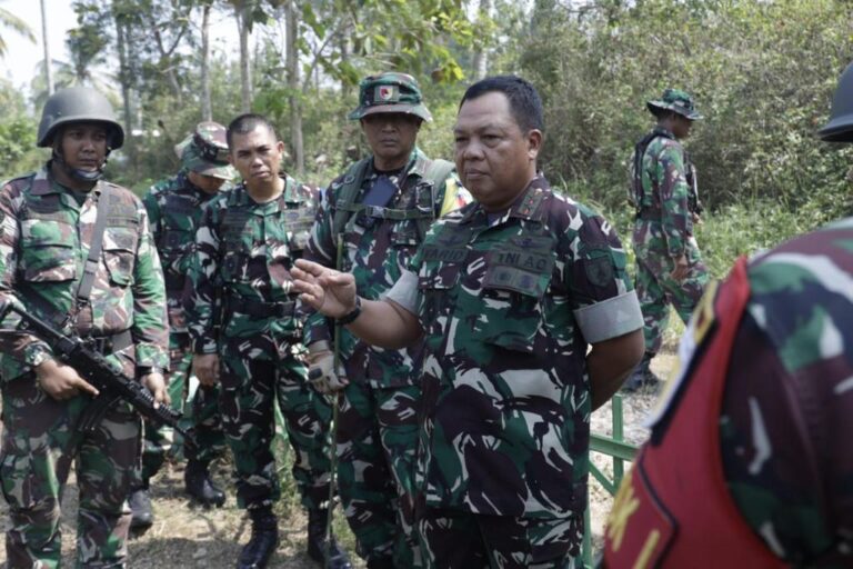 Ke Blitar, Pangdam V/Brawijaya Kembali Tinjau Latihan Pratugas Pasukan Sriti