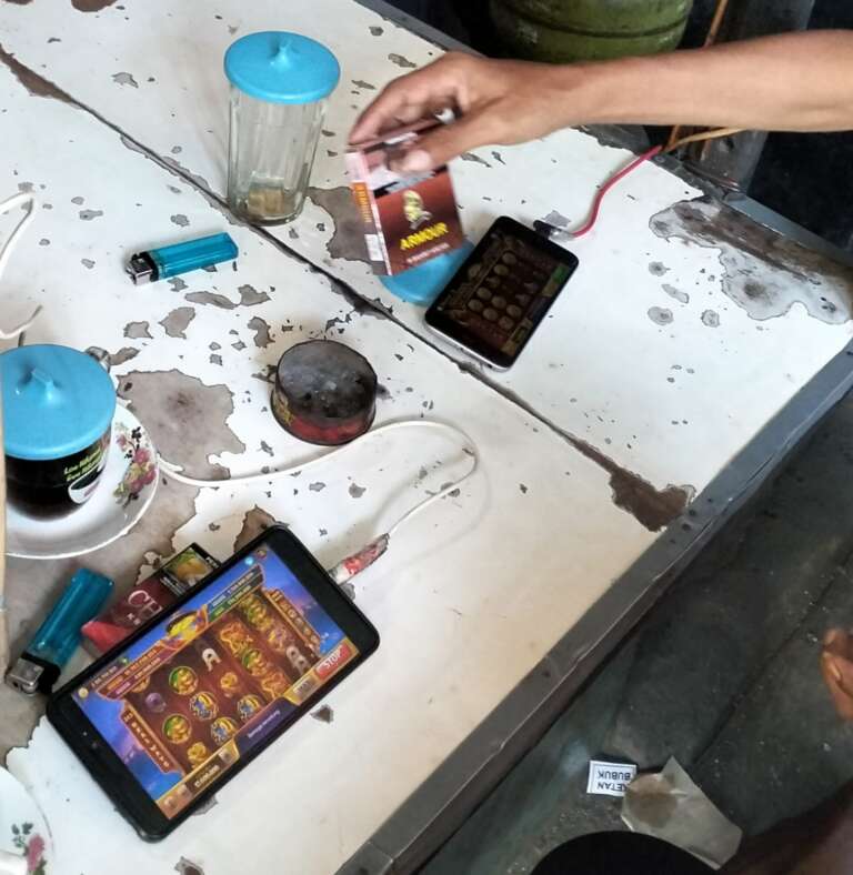 Soal Judi Online di Kalangan Ekonomi Bawah, Pakar Unair: Solusinya Butuh Pendekatan Community Support System!