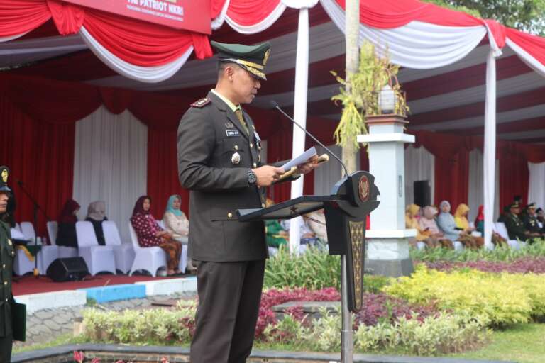 Pimpin Upacara HUT TNI ke-78, Dandim Tulungagung Ingatkan Netralitas Pemilu 2024