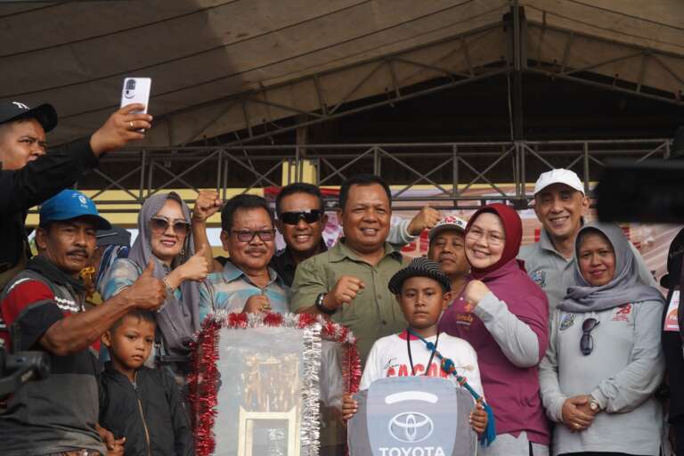 Saksikan Grand Final Piala Presiden,  Mayjen TNI Farid Makruf: Semoga Kontinyu Sebagai Upaya Merawat Budaya Bangsa!