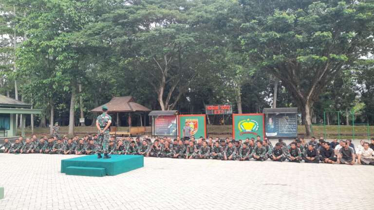 Lakukan Jam Komandan, Dandim 1002/HST: Berbuatlah Terbaik Untuk Satuan!