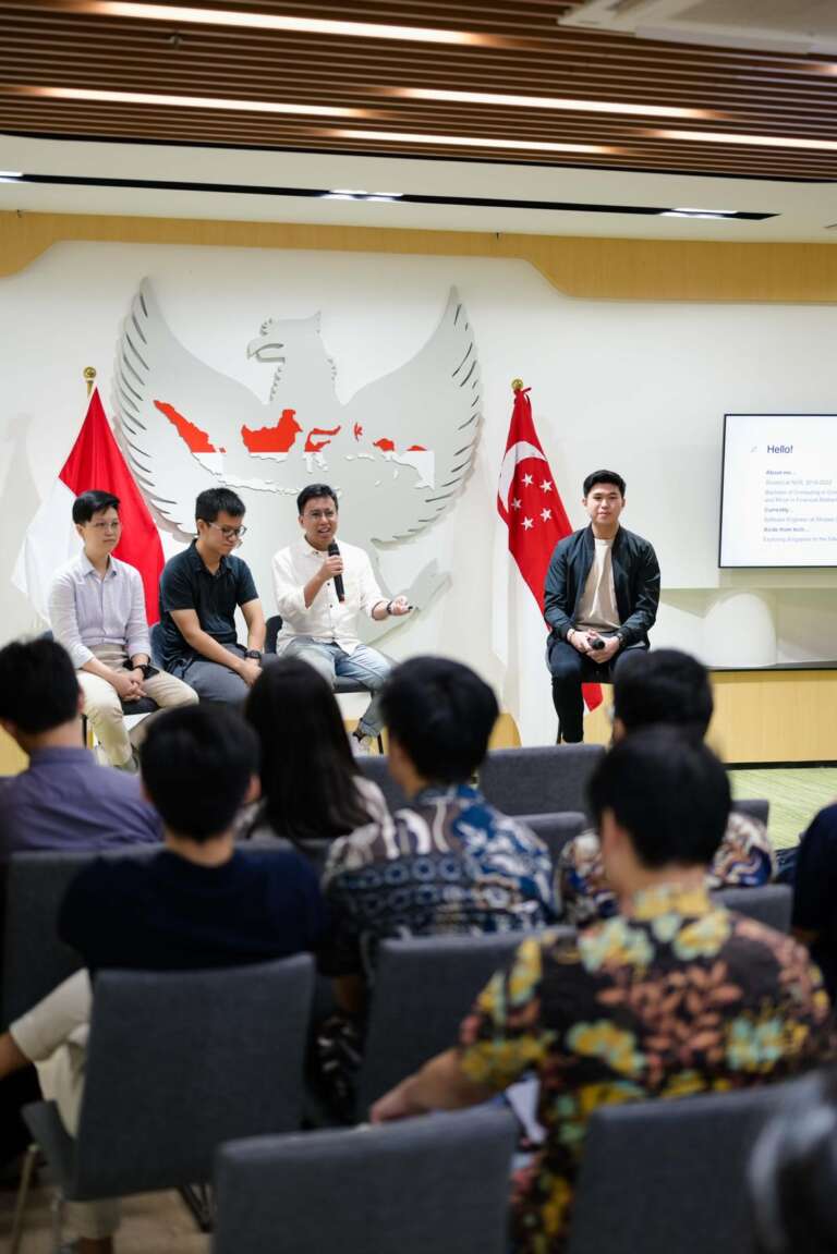 Persiapkan Mahasiswa Berkarir di Industri Teknologi, PPI Singapura Selenggarakan Industry Dive