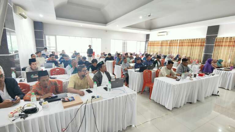 Adaptif Dengan Perubahan Perilaku Masyarakat, Ikadi Jatim Gelar Pelatihan Digitalisasi Dakwah