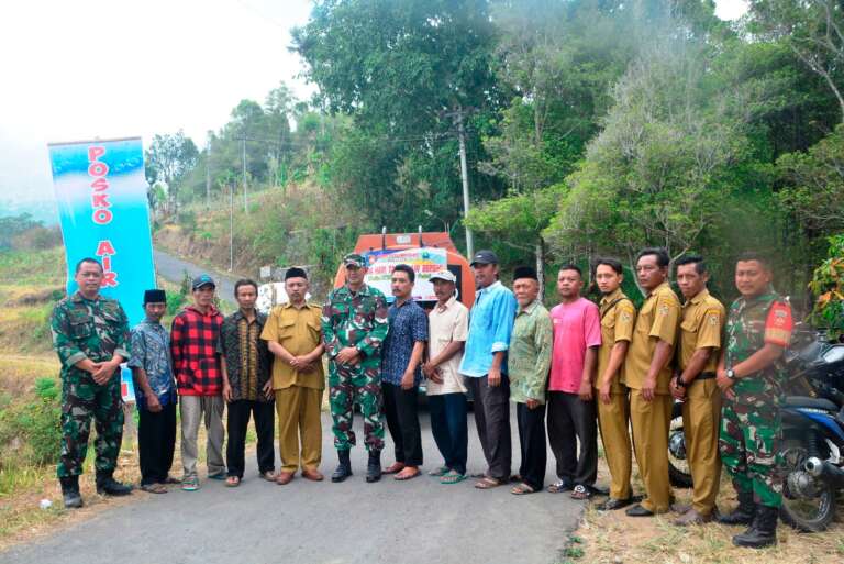 Program “Tiada Hari Tanpa Air Bersih” Kodim Boyolali Sentuh Warga Terdampak Karhutla