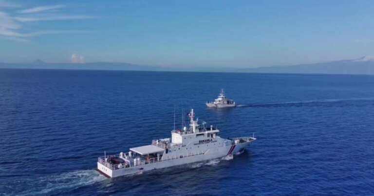 Tingkatkan Fungsi Diplomasi, Kapal KN Gajah Laut –404 Bakamla RI Tiba di Filipina