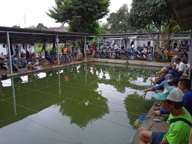 Banyak Pilihan Kolam, Pemancingan Kang Ai di Bogor Ini Jadi Lokasi Favorit Mancing Mania