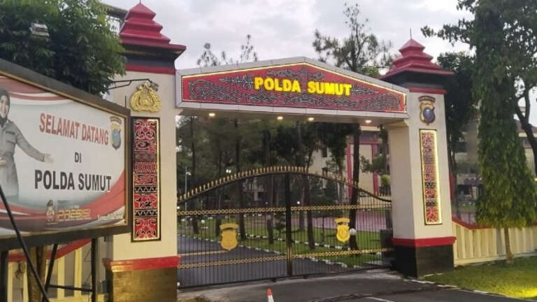 Rumah Wartawan Dilempar Bom Molotov, Korban Minta Kapolda Sumut Berikan Atensi Dan Tangkap Pelaku