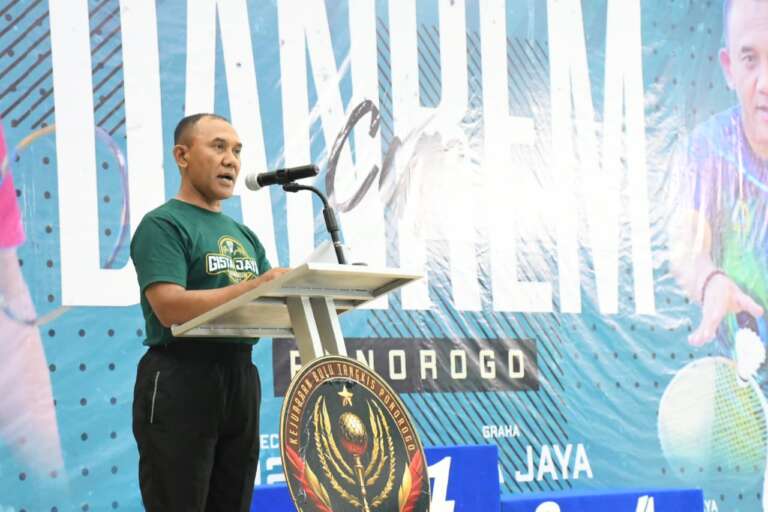 Tutup Kejuaraan Bulutangkis, Ini Harapan Danrem O81/DSJ