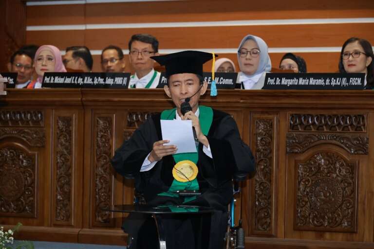 Perlunya Peta Kuman Tiap Daerah, Buat Guru Besar Ini Teliti Tentang Sepsis Neonatorum