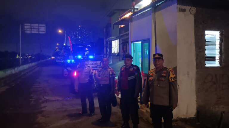 Kolaborasi Antar Polsek, Patroli Stasioner di Banjir Kanal Barat untuk Cegah Konflik Tawuran