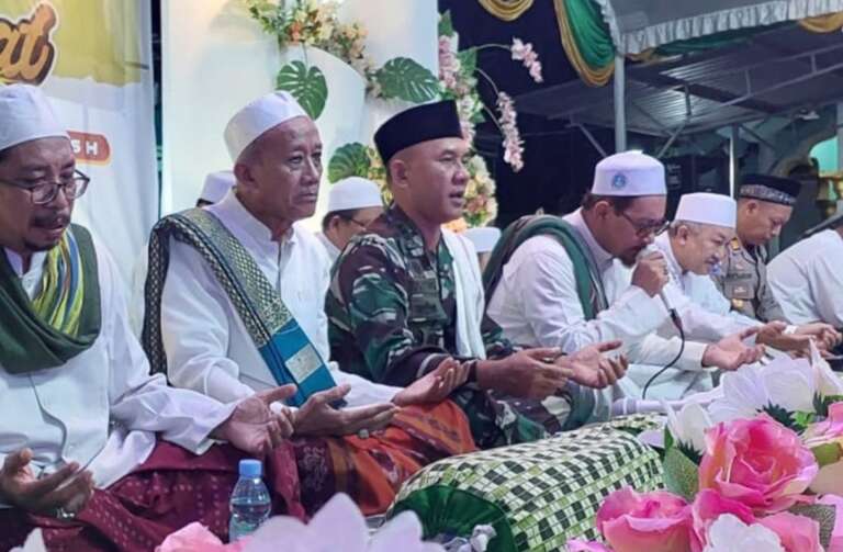 Hadiri Balerejo Bersholawat, Danrem 081/DSJ: Ini Forum Mulia!