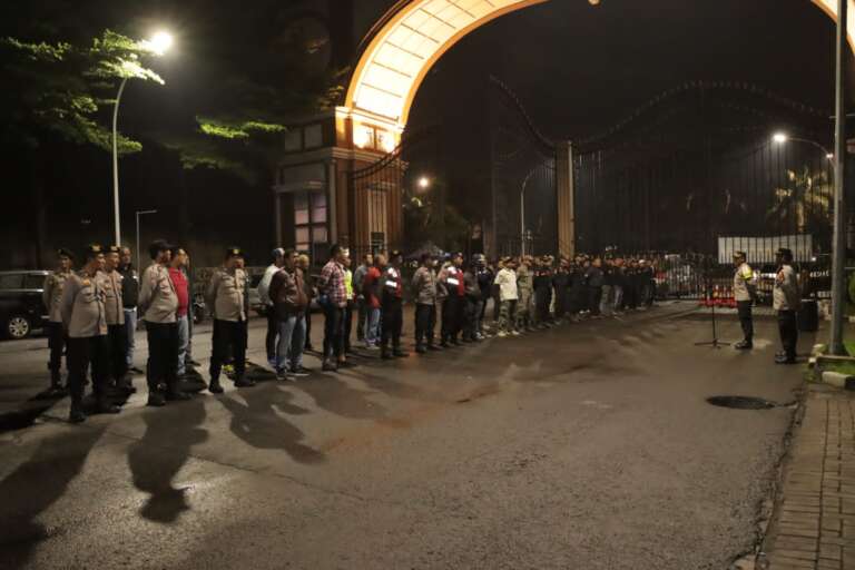 Upaya Kolaboratif Polsek Kalideres dan Batu Ceper: Patroli Cipta Kondisi Cegah Tawuran dan Kejahatan