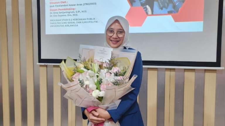 Digitalisasi Desa Antarkan Bupati Banyuwangi Menjadi Magister Kebijakan Publik Dari FISIP Unair