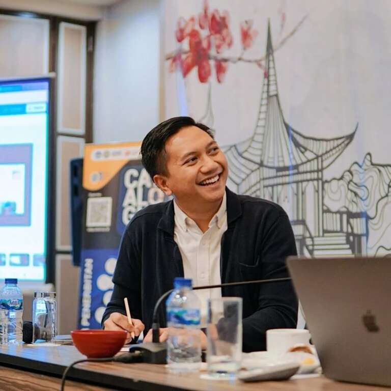 Produktif Menulis, Arif Nur Muhammad Ansori Raih TCID Author Awards 2023
