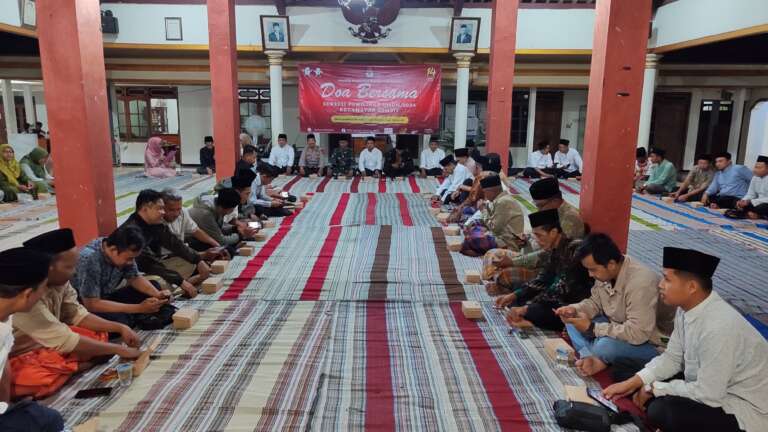 Elemen Kecamatan Sambit Gelar Doa Bersama Untuk Pemilu 2024 Aman dan Damai