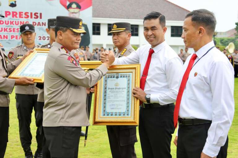 Irjen Pol Ahmad Luthfi: Polri Adalah Representasi Negara Yang Hadir Di Tengah Masyarakat!