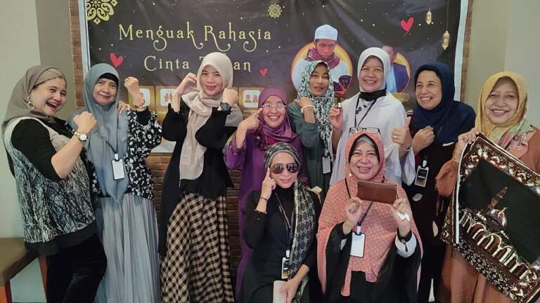 Menguak Rahasia Cinta Tuhan, Training Asyik Bagi Lansia dan Pra-Lansia