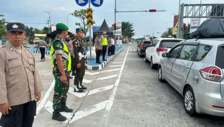 Amankan Arus Balik Lebaran, Korem 081/DSJ Terjunkan Ratusan Personel