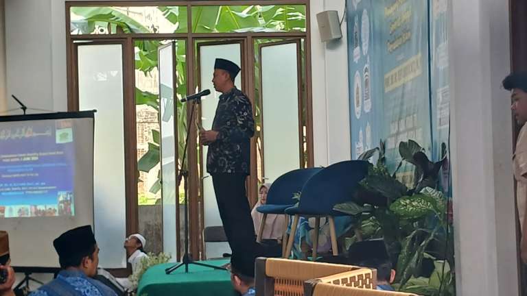 Peluncuran IIBS Pare, Guru Besar UMM Ingatkan Orang Tua tentang Urgensi Nutrisi