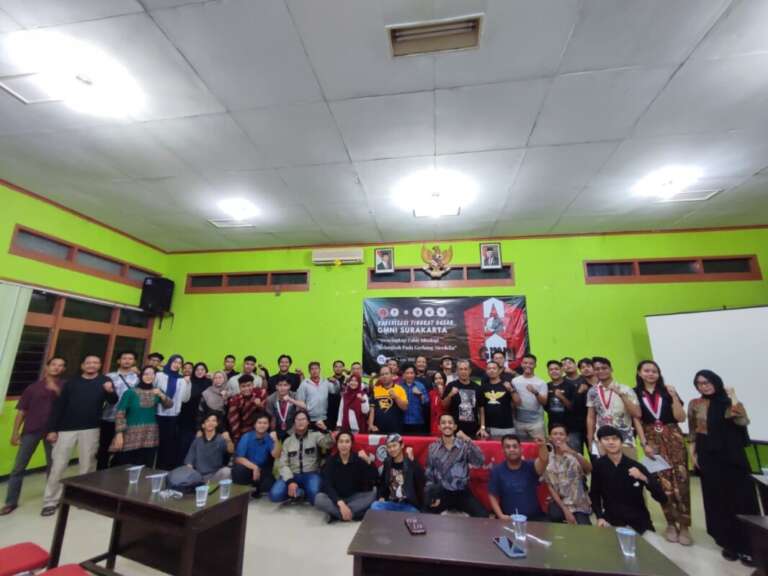 KTD 2024: Puluhan Mahasiswa Ikuti Kelas Kaderisasi GMNI hingga Praktik Analisis Sosial ke Pasar Gede Solo