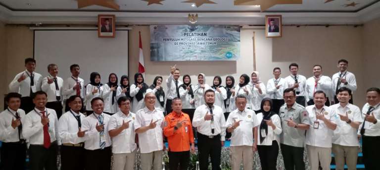 Anggota Mitra SRPB Jatim Ikuti Pelatihan Bencana Geologi Kementerian ESDM