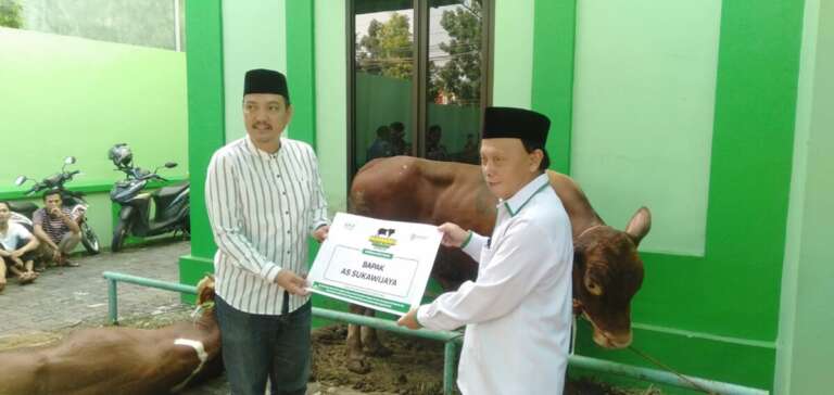 Sembelih Puluhan Hewan Kurban, LazisNU Jateng: Didistribusikan Pada Korban Bencana dan Kaum Dhuafa