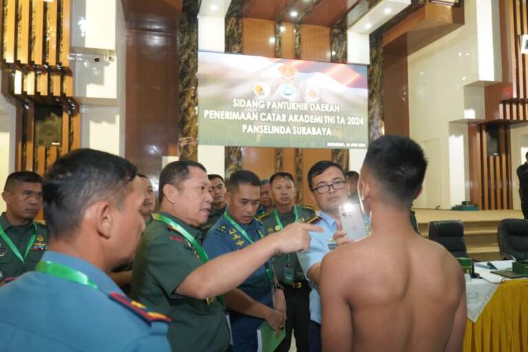 Pimpin Pelaksanaan Sidang Pantukhir Catar Akademi TNI, Pangdam Brawijaya: Objektif dan Dapat Dipertanggungjawabkan!