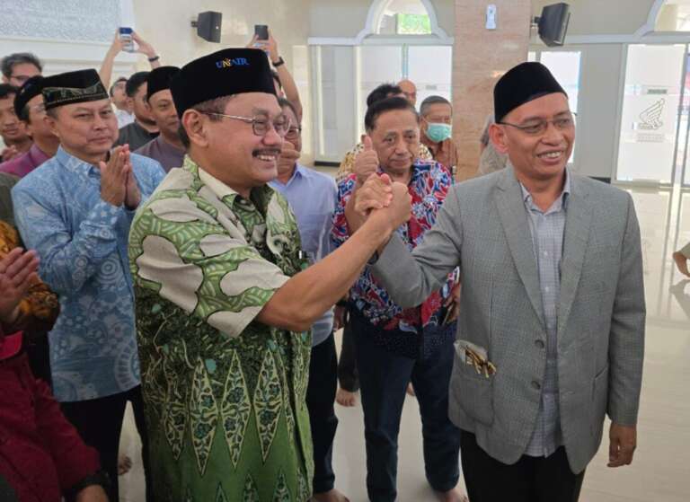 Akhiri Polemik, Rektor Unair Angkat Kembali Prof BUS sebagai Dekan Fakultas Kedokteran