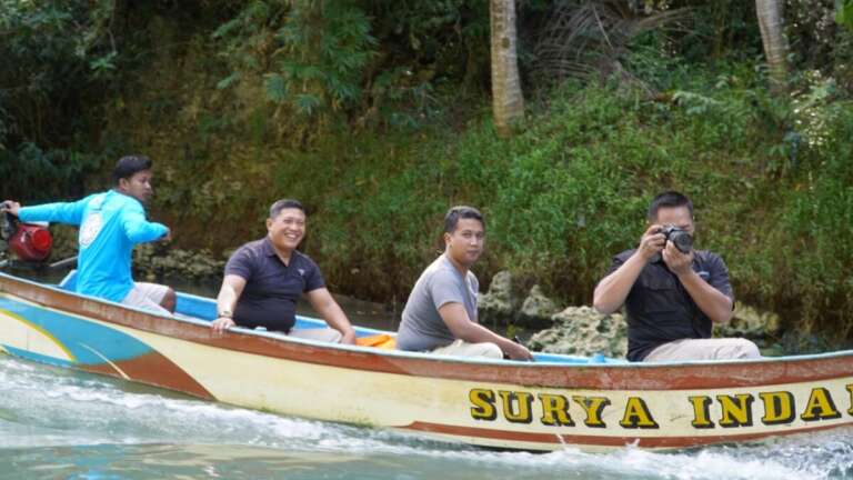 Rekreasi Ke Pacitan, Cara Kapenrem 081/DSJ Hibur Anggotanya di Akhir Pekan