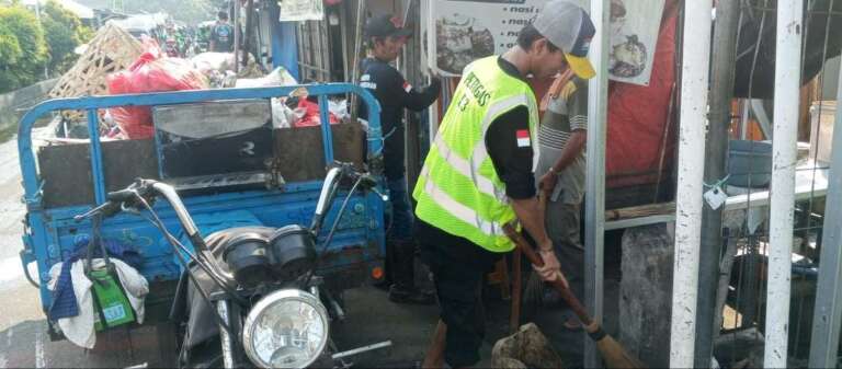 Jum’at Bersih Korlap Stater, Energi Kolaboratif Kota Depok Untuk Kebersihan Lingkungan