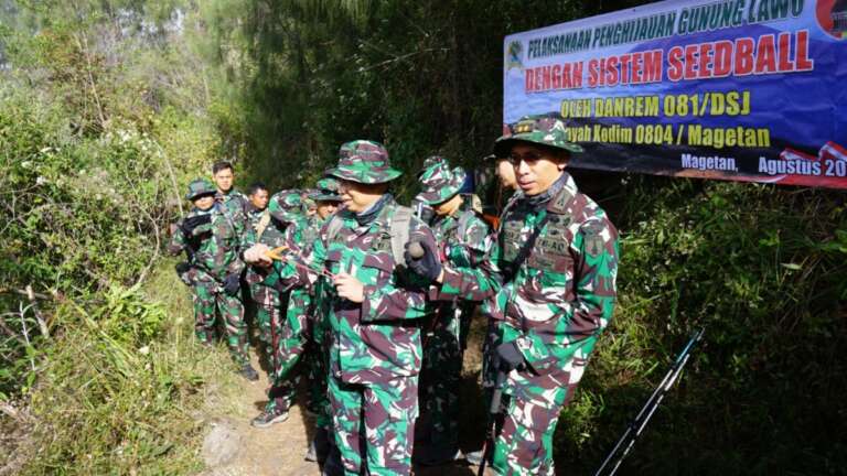 Korem 081/DSJ Hijaukan Kembali Gunung Lawu. Danrem: Upaya Pencegahan Bencana Alam!
