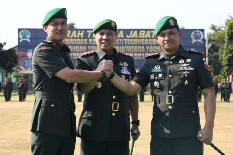 Pimpin Sertijab Jabatan Strategis, Kolonel Inf Rama Pratama Ingatkan Kompleksitas Tantangan Tugas
