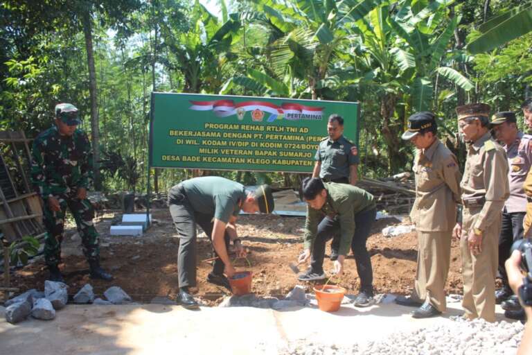 Peletakan Batu Pertama RTLH Veteran, Dandim Boyolali: Bentuk Kepedulian Keluarga Besar TNI!