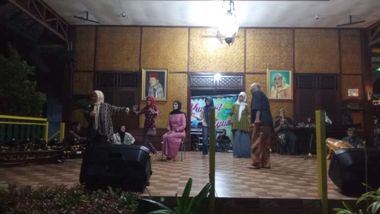Hadirkan Budaya Sunda, Lembaga Kebudayaan Depok Gelar Pentas Seni Kolosal di Jakarta Global University