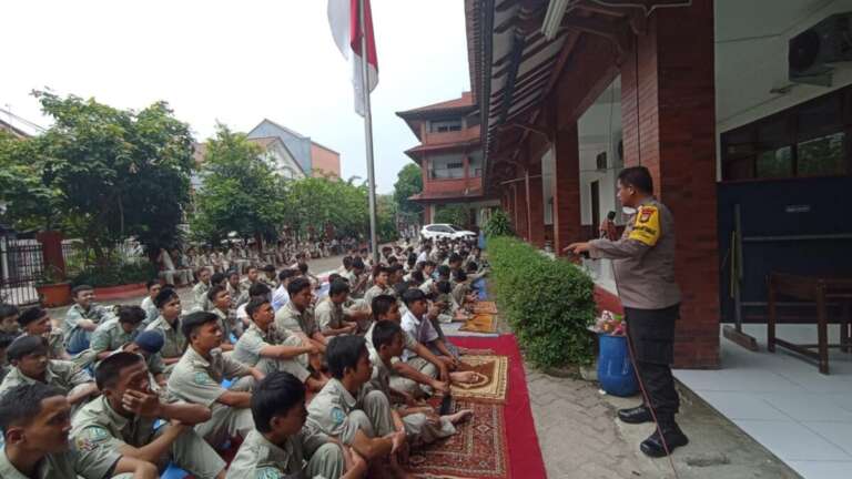 Peringatan Bagi Pelajar Jakarta, Terlibat Tawuran Maka KJP Akan Ditarik