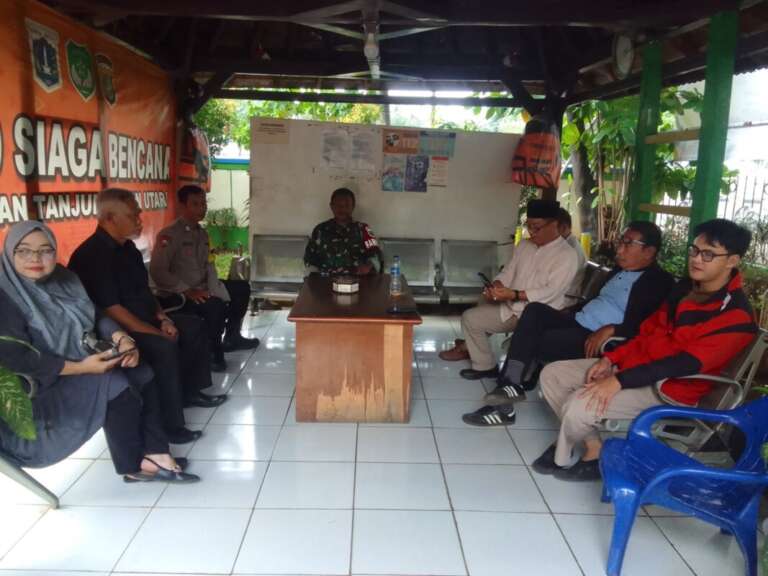 Ciptakan Suasana Kondusif Jelang Hari H Pilkada, Polisi di Grogol Petamburan Gelar Cooling System