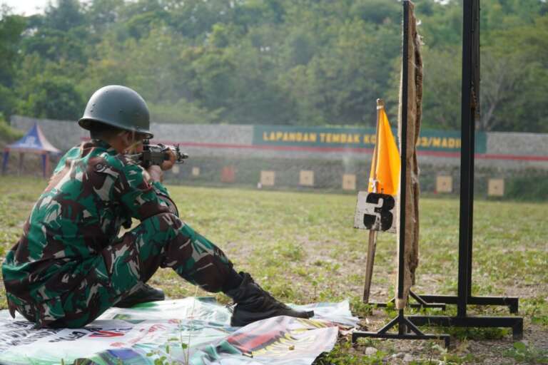 Tanpa Kecuali, Semua Prajurit TNI Wajib Kuasai Kemampuan Menembak