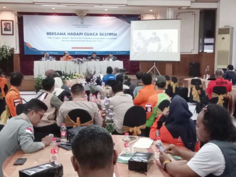 Masuki Musim Hujan, BMKG Gandeng SRPB Jatim Gelar Sosialisasi Cuaca Ekstrem