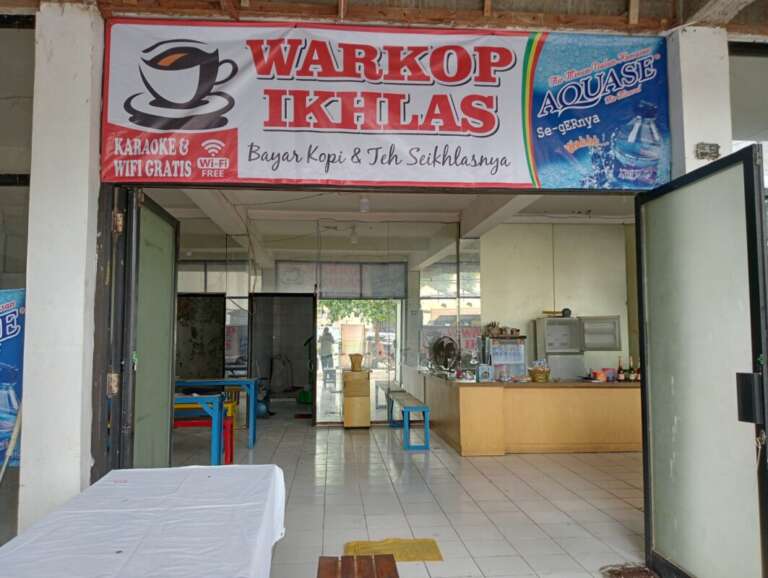 Warkop Ikhlas, Mengajarkan Pengunjungnya Laku Ikhlas
