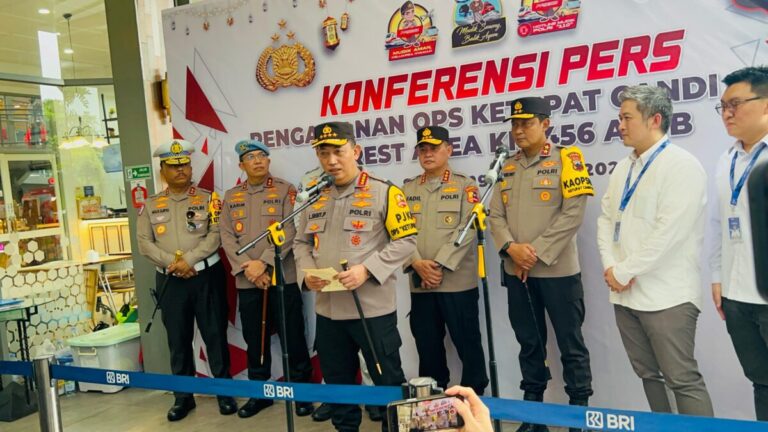 Sambut Puncak Arus Balik, Kapolri: Besok One Way Nasional Diberlakukan!