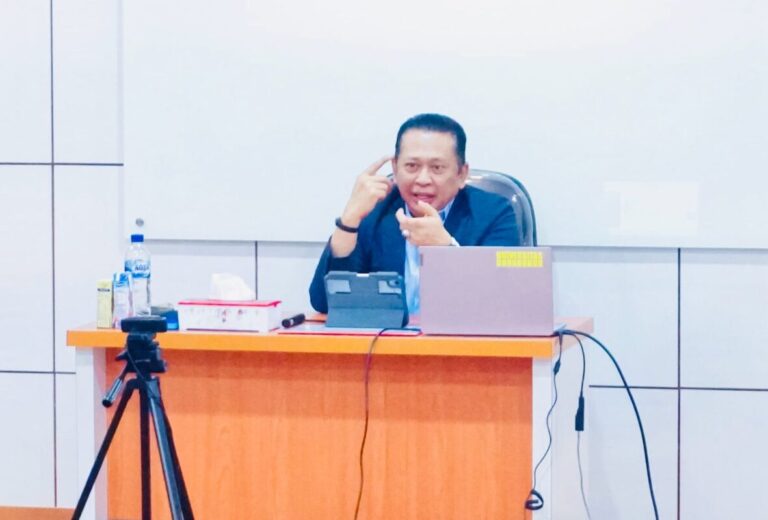 Bamsoet: Menjaga Demokrasi dengan Hukum Adalah Jalan Sunyi Para Pejuang Negeri